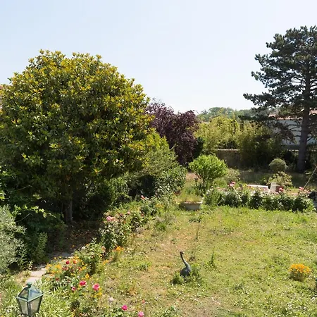 Il Giardino Apartment *